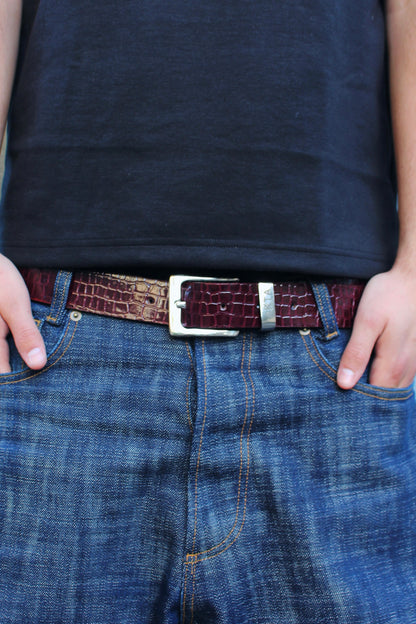 SHINY SNAKE SKIN BELT MAROON RED